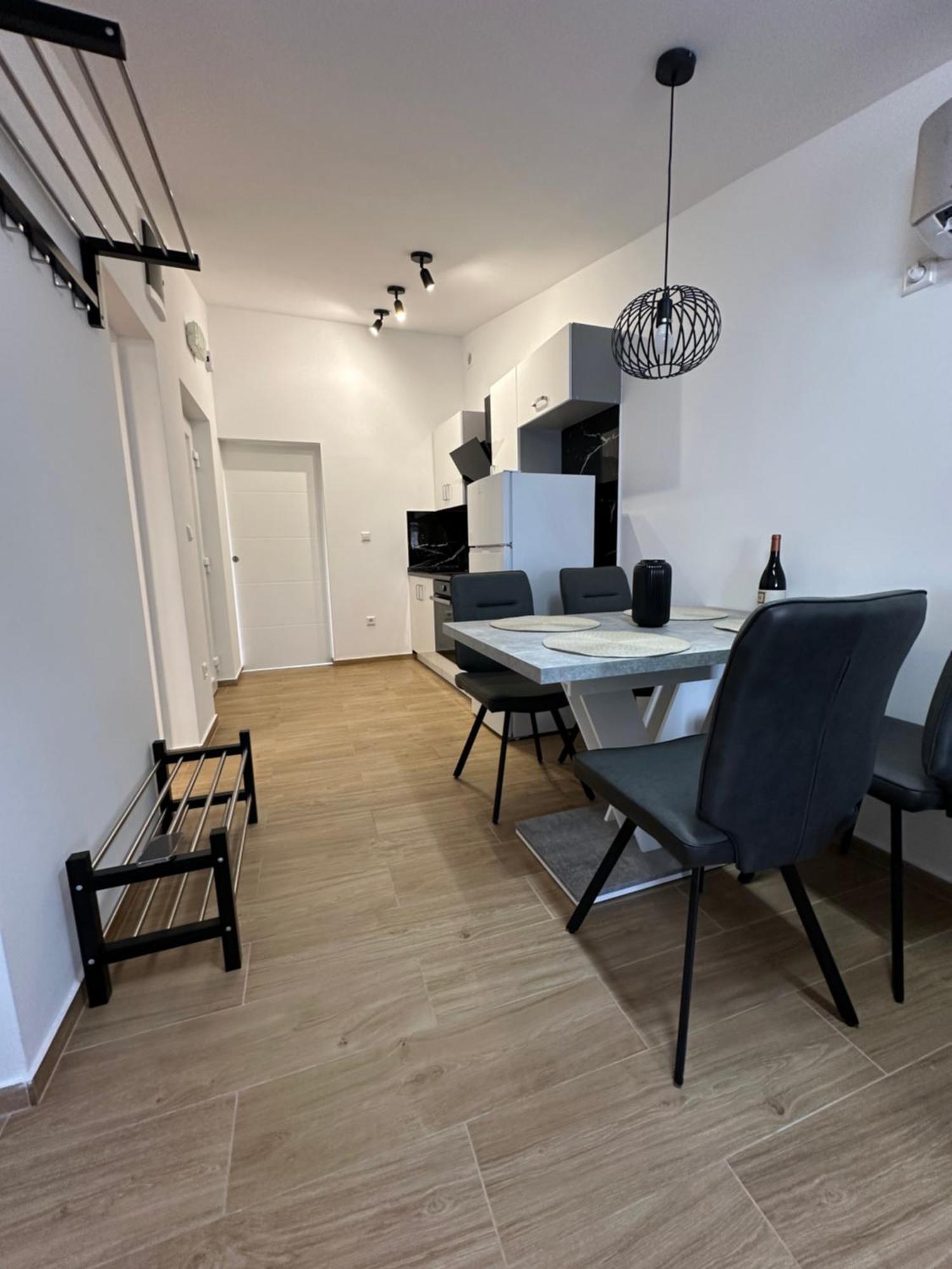 Apartmani M&L Medulin Exterior photo